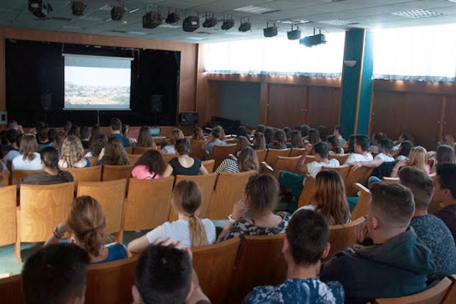 ΣΥΝΕΧΙΖΕΤΑΙ ΤΟ ΠΡΟΓΡΑΜΜΑ “ΤΟ ΣΧΟΛΕΙΟ ΠΑΕΙ ΣΙΝΕΜΑ” ΤΟΥ ΔΗΜΟΥ ΜΟΣΧΑΤΟΥ-ΤΑΥΡΟΥ